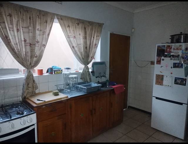 3 BEDROOM HOUSE TO LET IN SASOLBURG EXT 11